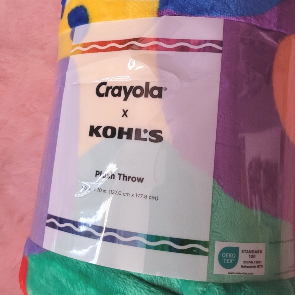 Crayola x Kohl's Abstract Plush Throw - Multi-Color Pattern - Picture 2 of 3